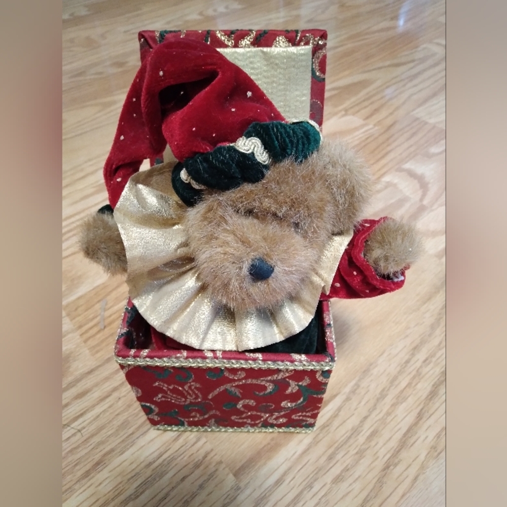 Vintage Boyd's Bears Animated Plush Christmas Bear In Music Box